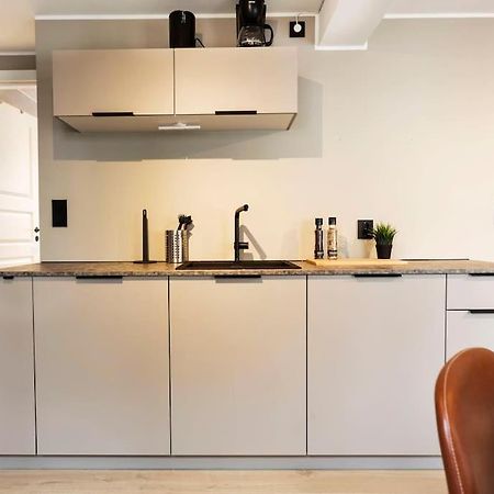 New! Modern Apartment In Historic Area Of Bergen! Екстер'єр фото